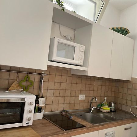 Salu' Apartment Таормина Екстериор снимка