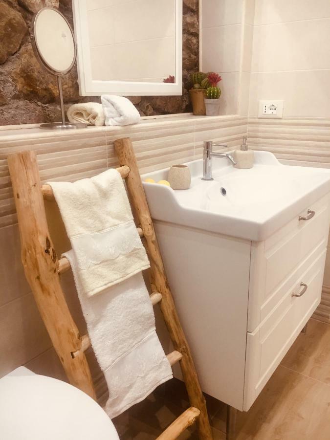 Salu' Apartment Таормина Екстериор снимка