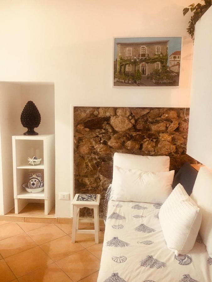 Salu' Apartment Таормина Екстериор снимка