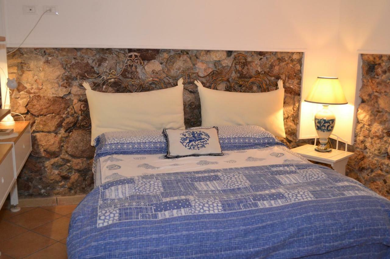 Salu' Apartment Таормина Екстериор снимка