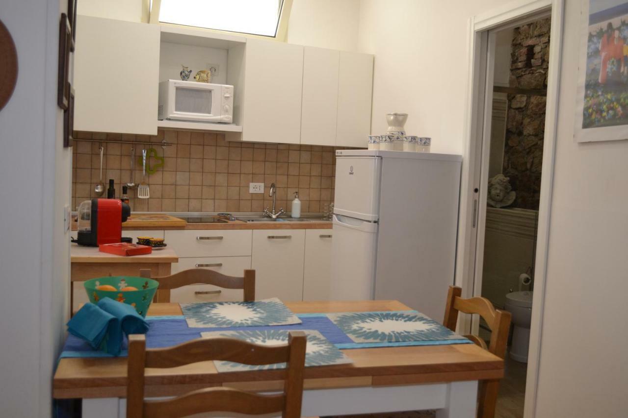 Salu' Apartment Таормина Екстериор снимка